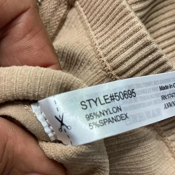 ANWND  Kids tank top M/L - Picture 10 of 17